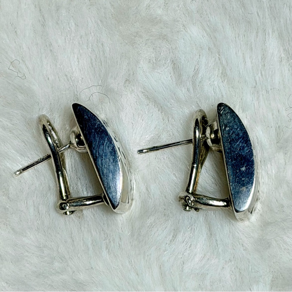 Vintage Lois Hill Signed Sterling Silver & Mother of Pearl Inlay Earrings - Picture 4 of 6